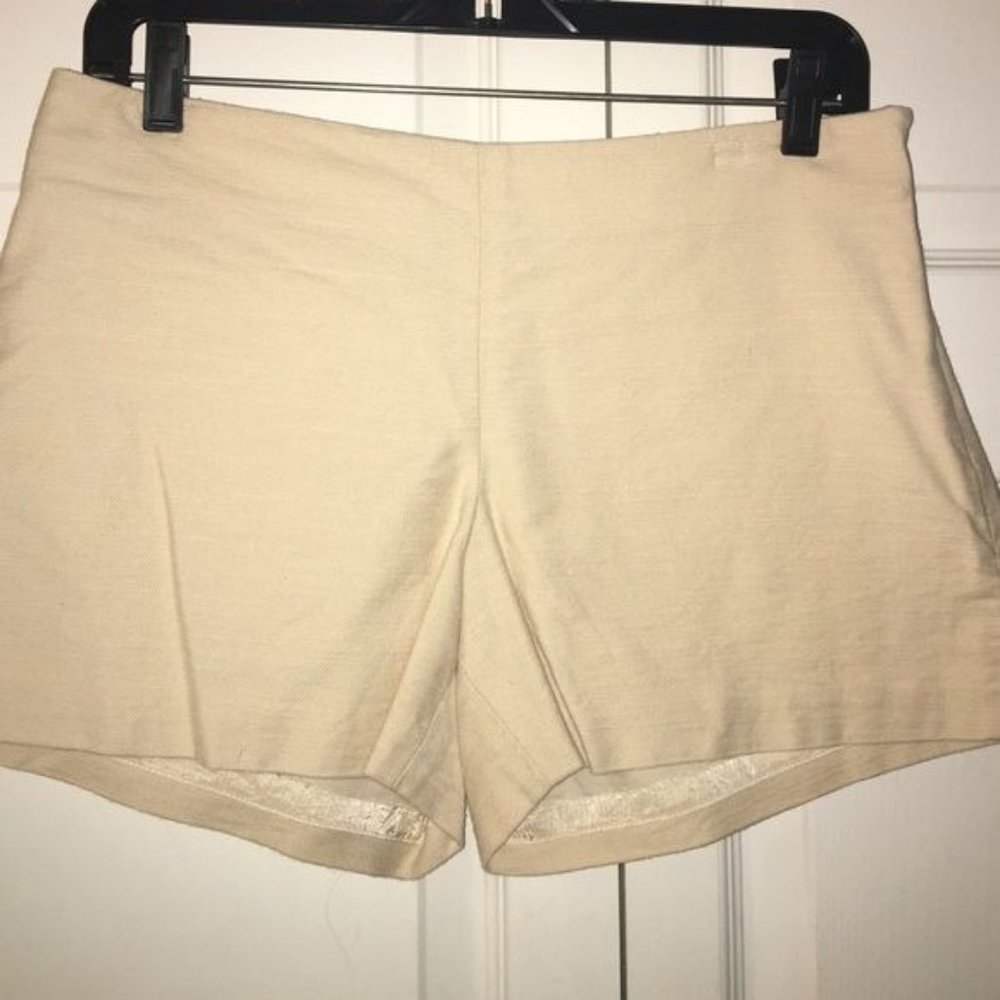 Ann Taylor 2 Dressy creamy cotton short shorts